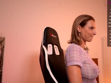local cam girl laraslife image #1543741