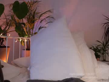local cam girl _deepthroatgalactica image #1315123