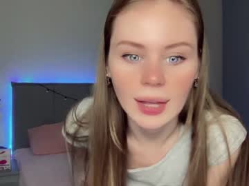 local cam girl 01lu image #729923