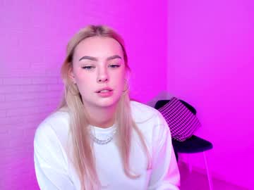 local cam girl 8a8y_nura image #670859