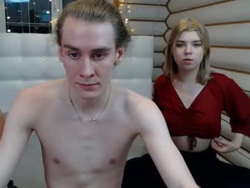local cam couple hizgi image #420125