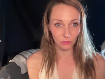 local cam girl kaileeshy image #2124623