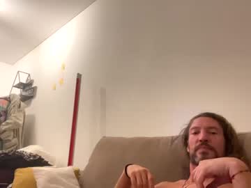 local cam couple littlehornycriature image #2114677