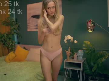 local cam girl lolly_bella_ image #225776