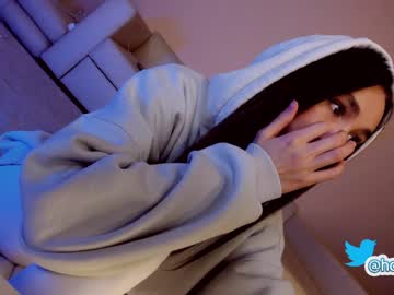 local cam girl hollyextra image #2228325