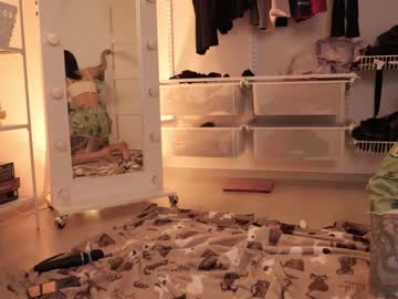 local cam girl keokistar image #945975