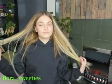local cam girl thomashelena image #891825