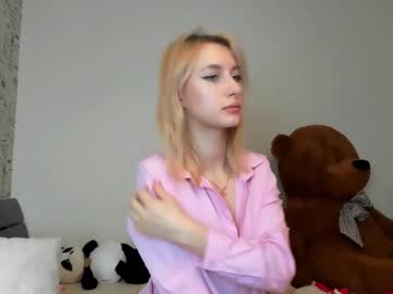 local cam girl _elisfox image #758901