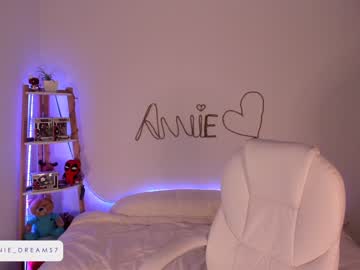 local cam girl annie_dreams image #282245