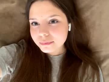 local cam girl kitty_shy89 image #2753994