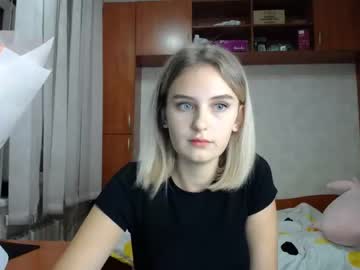 local cam girl melena_shy image #89475
