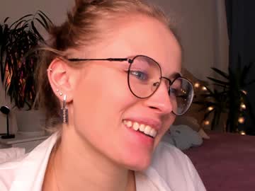 local cam girl linellali image #1800603