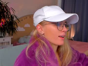 local cam girl linellali image #1720305
