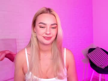 local cam girl 8a8y_nura image #699363