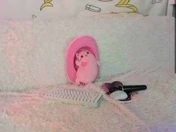 local cam girl yumi_uwu image #1503397