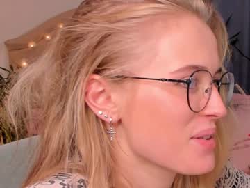 local cam girl linellali image #1735417