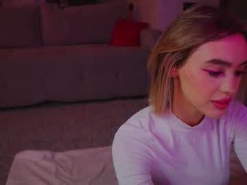 local cam girl angella_kleee image #2029674