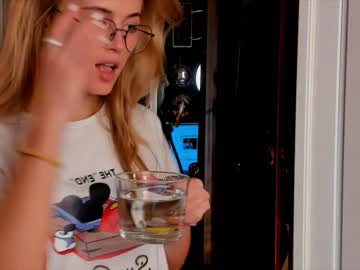 local cam girl linellali image #1824683