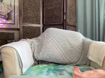 local cam girl gl1tter_barbie image #1107908