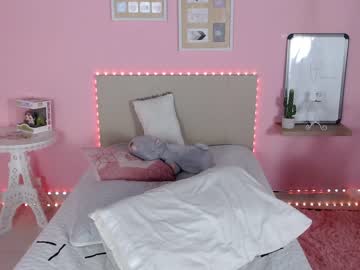 local cam girl little_effy18 image #744924