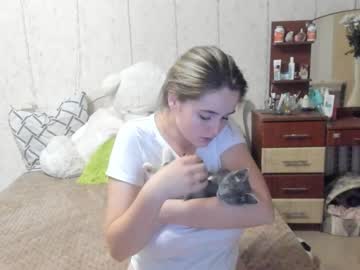 local cam girl emmika_ image #1770972