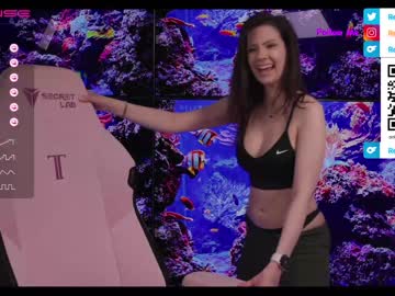 local cam girl vanessa_love image #1939684