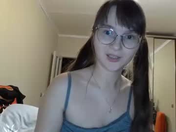 local cam girl kiragoldens image #2669183