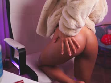 local cam girl seranasenpai image #157755