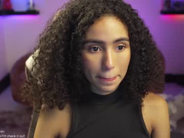 local cam girl amnie_ image #2596975