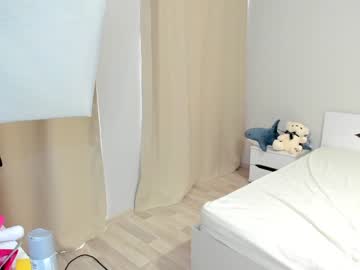 local cam girl yana_squrel_22 image #977765
