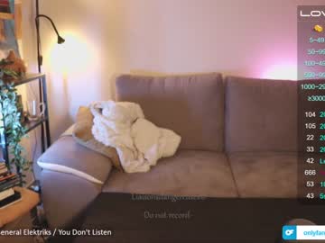 local cam girl liaisonsdangereuses image #1453597