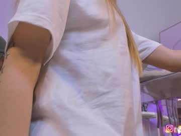 local cam girl mango_shake image #770019