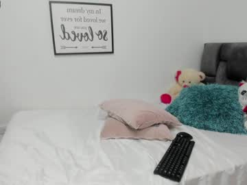 local cam girl abigail_w image #653115