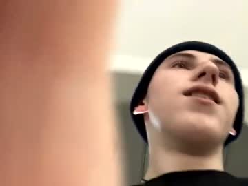 local cam man holdthesausagehostage image #2571537