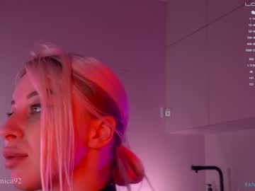 local cam girl bronnica image #1888186