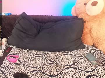 local cam girl khloeexoxo image #2105098