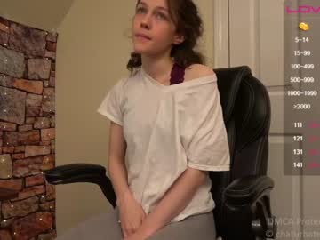 local cam girl its_lily image #366166