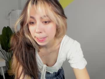 local cam girl y_u_m_i_k_a image #2039103