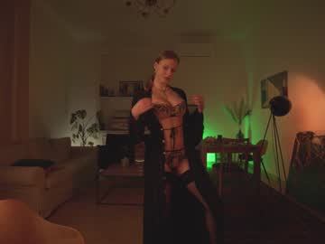 local cam girl chillwithkira image #352941