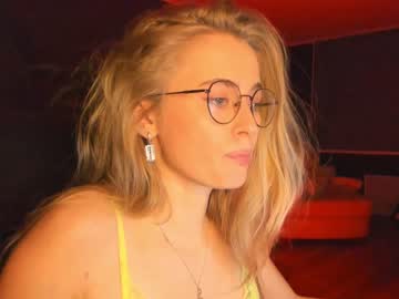 local cam girl linellali image #1969433