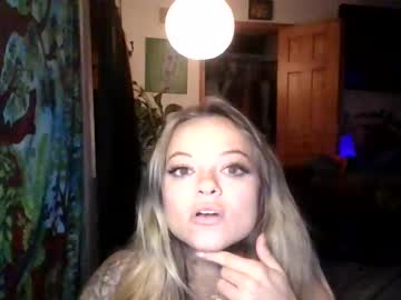 local cam girl teddysky69 image #2758472