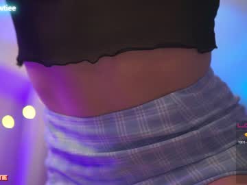 local cam girl _taylor_swift image #2205376