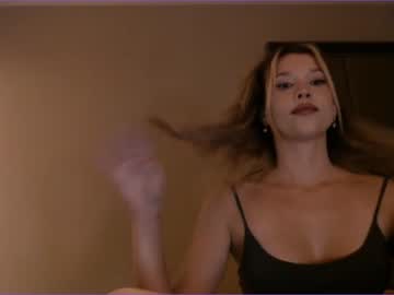 local cam girl bitter_moon image #2371440