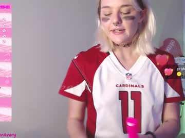local cam girl petitebrat image #2472737