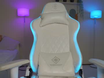 local cam girl emma_land image #2368123
