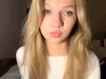sultry_dreamer_4ever local cam