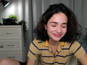 local cam girl ella_flar_ image #2141630