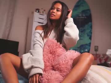 local cam girl seranasenpai image #330582
