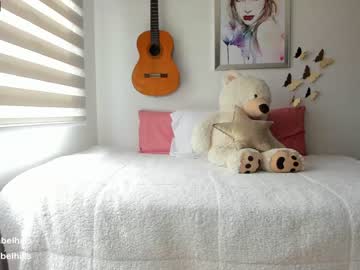 local cam girl isabelhills image #2379360