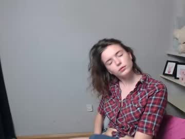 local cam girl milenk_a image #2164900